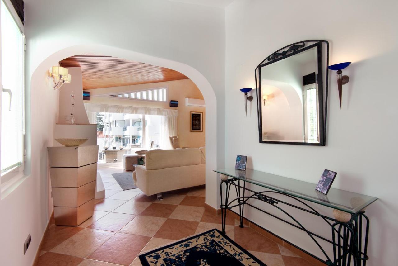 Villa Palm Beach Marina Benalmadena 3 Min Walking From The Sea Extérieur photo